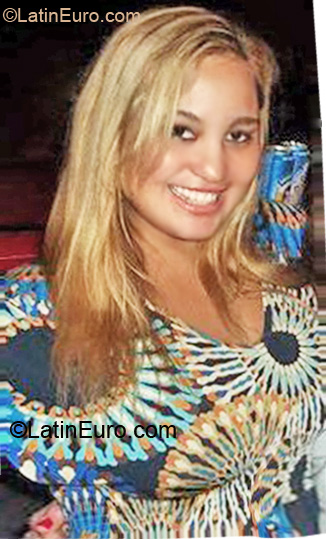 Date this fun Brazil girl Franciele from Rio de Janeiro BR6276