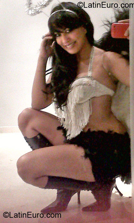 Date this beautiful Dominican Republic girl Sofia from Santo Domingo DO7053
