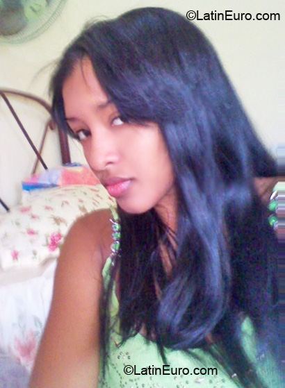 Date this exotic Dominican Republic girl Cristal from La Romana DO7081