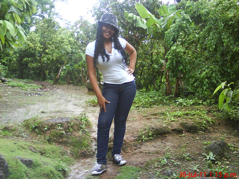Date this athletic Dominican Republic girl Yajaira from Santiago DO7187