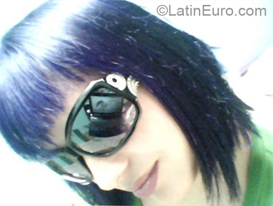 Date this hot Ecuador girl Eugi from Ambato EC93