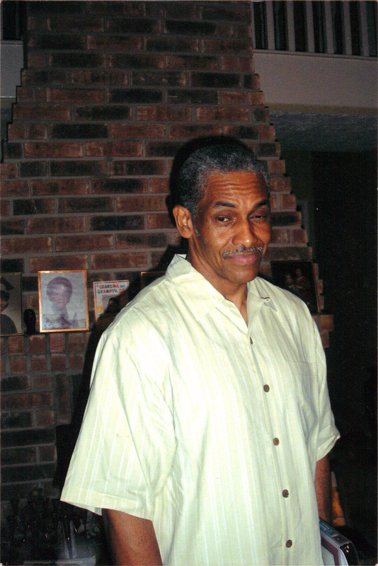 Date this young United States man Asukile59 from houston US9371