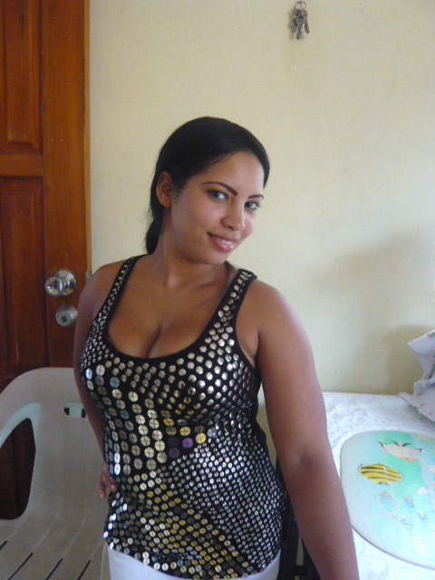 Date this beautiful Dominican Republic girl Yaneiry from Puerto Plata DO7224