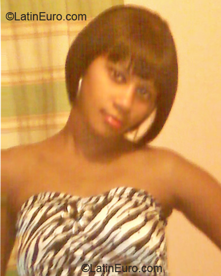 Date this funny Dominican Republic girl Dani from Santo Domingo DO7236