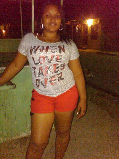 Date this sultry Dominican Republic girl Rosa from San Pedro De Macoris DO7265