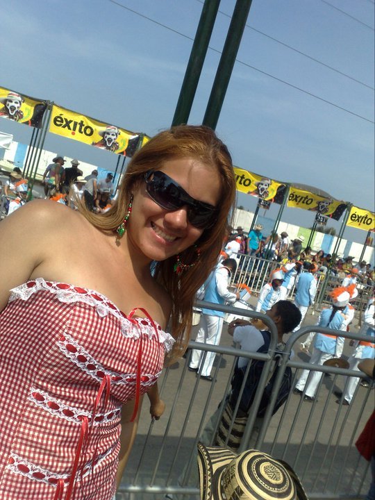 Date this sultry Colombia girl Margarita from Barranquilla CO6828