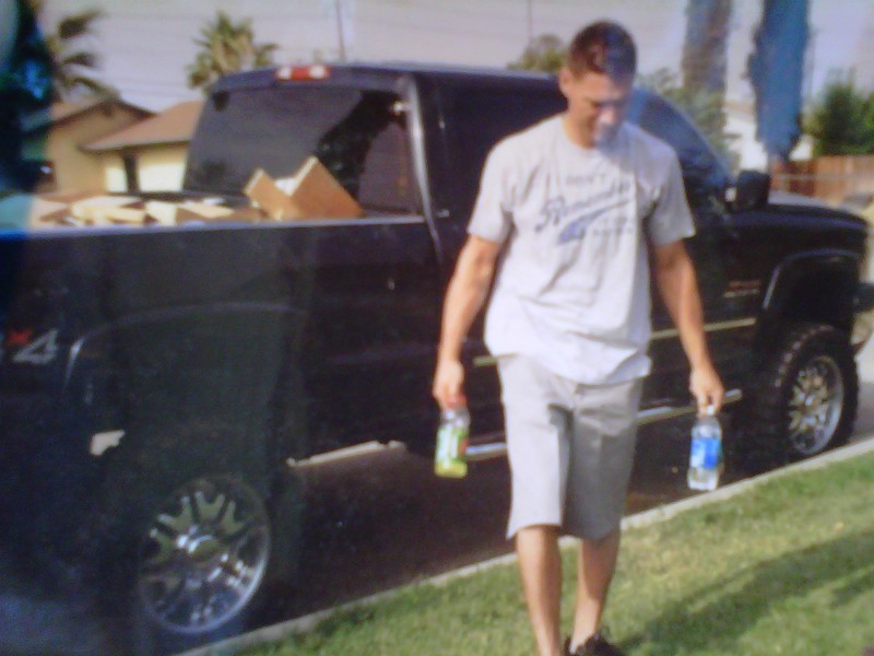 Date this foxy United States man MrAndrew from Mira Loma US9492