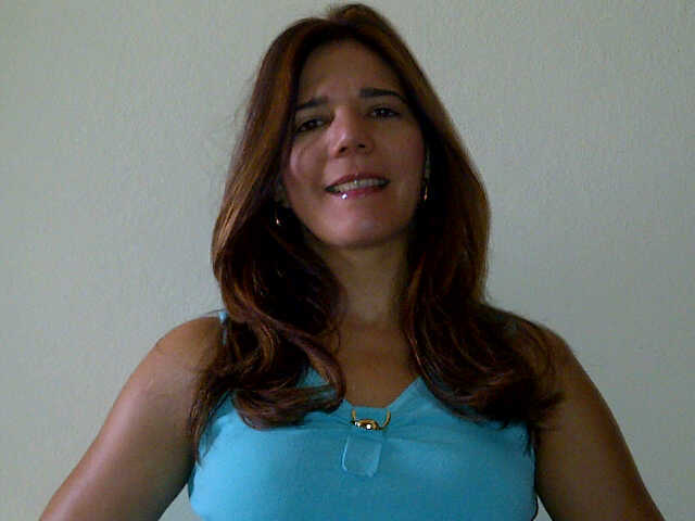 Date this attractive Dominican Republic girl Doris from Santiago DO7420