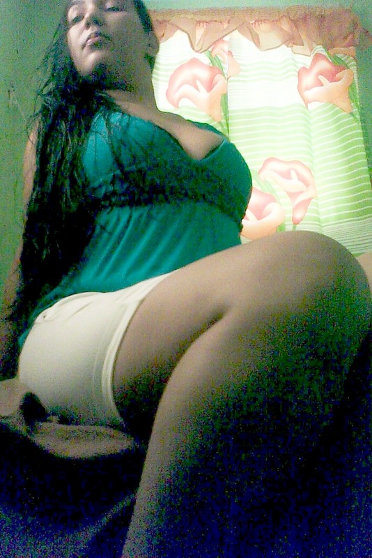 Date this happy Dominican Republic girl Amanda from Santo Domingo DO7471