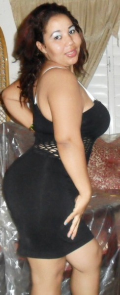 Date this nice looking Dominican Republic girl MERIA from Santiago DO7507