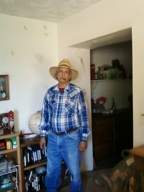 Date this nice looking United States man Erceline from Centerville US9638