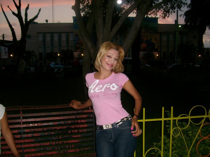 Date this charming Dominican Republic girl Bianka from Santiago DO7581