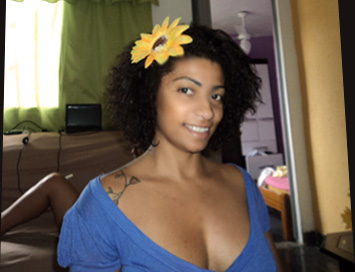 Date this happy Brazil girl Diana from são paulo BR5287