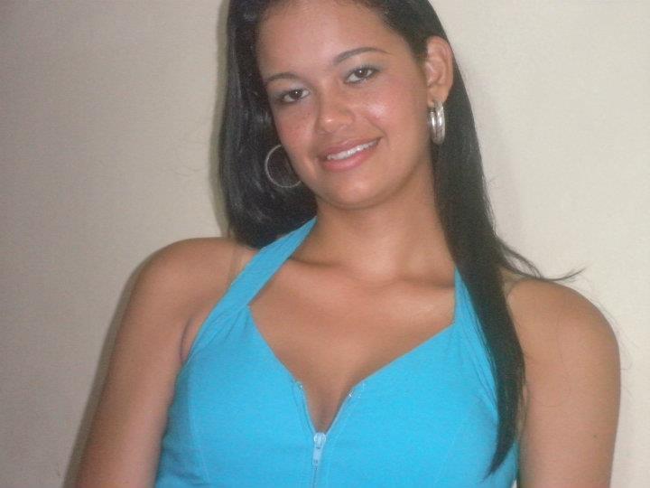 Date this charming Dominican Republic girl Katerin from Santo Domingo DO7619