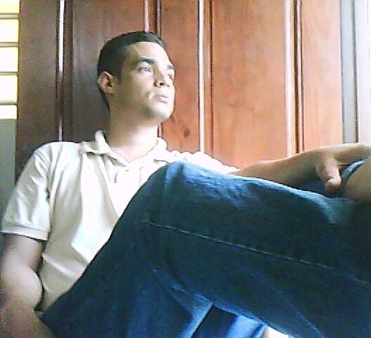 Date this stunning Dominican Republic man Moises from Santo Domingo DO7635