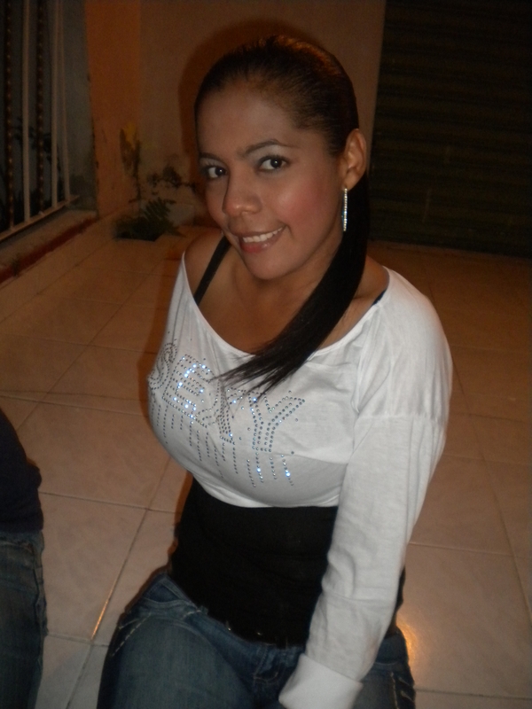 Date this beautiful Colombia girl Milena Patricia from Bogota CO7035