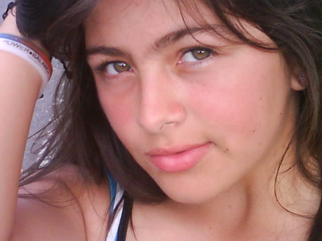 Date this athletic Colombia girl Anelim from Pereira CO7049