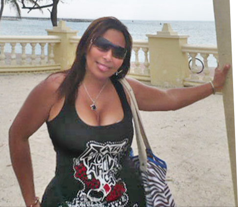 Date this beautiful Colombia girl Maria camila from Barranquilla CO7071