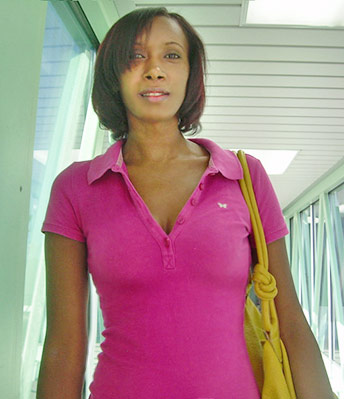 Date this charming Dominican Republic girl Eliarah from Santo Domingo DO7798