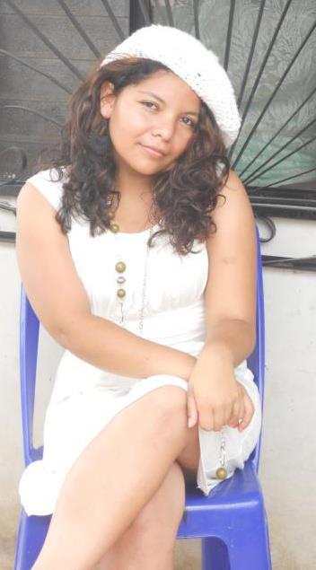 Date this cute Honduras girl Julissa from Comayagua HN331