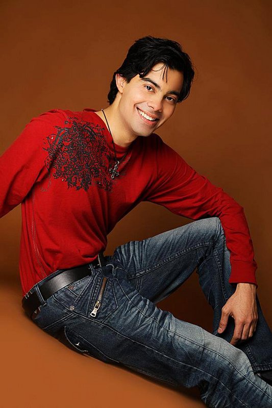 Date this gorgeous United States man Ricardo from St Louis US10177