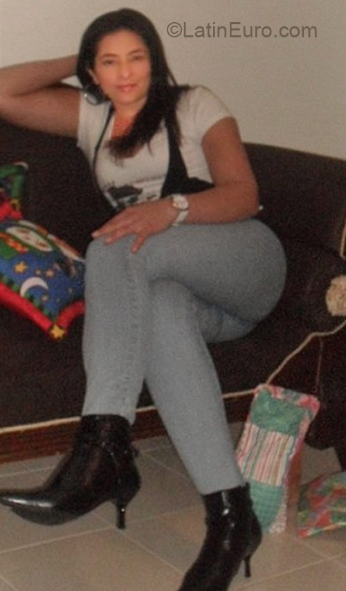 Date this pretty Colombia girl Yudy from Manizales CO7246