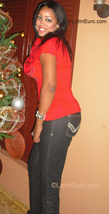 Date this cute Dominican Republic girl Cesarina from Salcedo DO8132