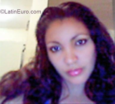 Date this good-looking Colombia girl Yicelt from Cali CO7264