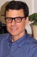 Date this happy United States man Michael from Los Angeles US10394