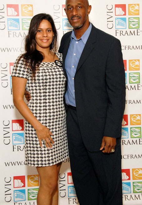 Date this nice looking Dominican Republic girl Thanks LatinEuro !!!! from Thanks LatinEuro !!!! DO8123
