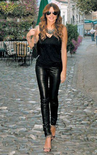 Date this lovely Italy girl Nevenshill from Schio IT157