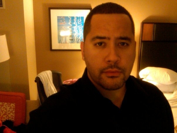 Date this passionate United States man Alejandro from Woodland Hills US10587