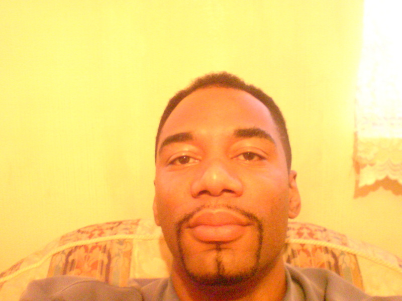 Date this athletic United Kingdom man DarrylT from London GB550