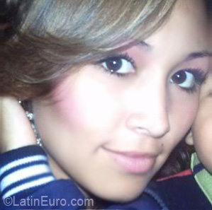 Date this funny Colombia girl Luz from Medellin CO7415