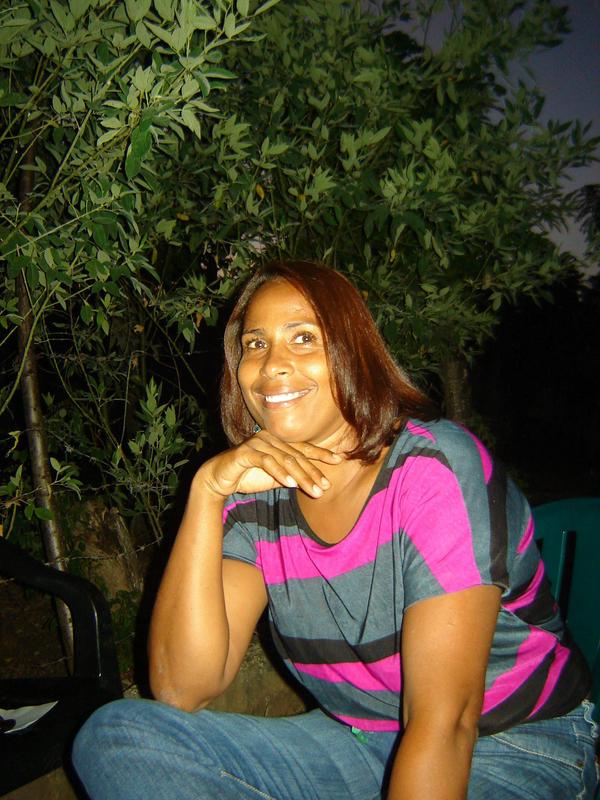 Date this athletic Dominican Republic girl Dolores from Santo Domingo DO8299