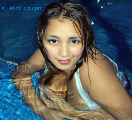 Date this stunning Colombia girl Celina from Medellin CO11849