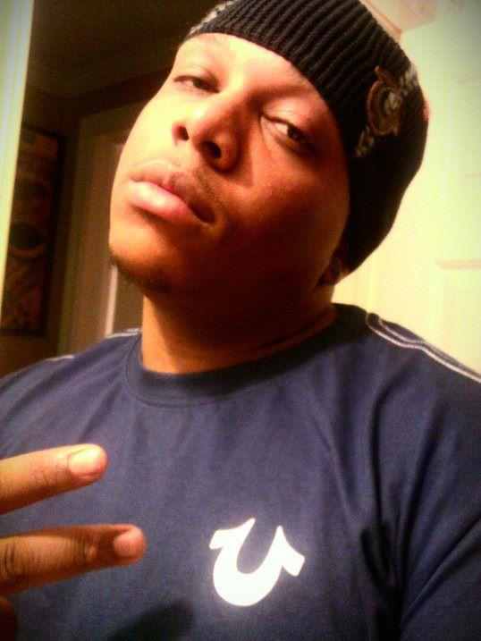 Date this sultry United States man Yiaya86 from Miami US10790