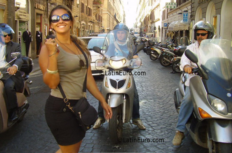 Date this cute Brazil girl Melissa from Sao Paulo BR9389