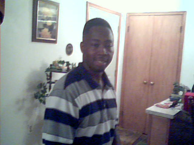 Date this pretty United States man DuShawn from Detroit US10912