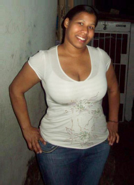 Date this pretty Dominican Republic girl Vanessa from Santo Domingo DO12034