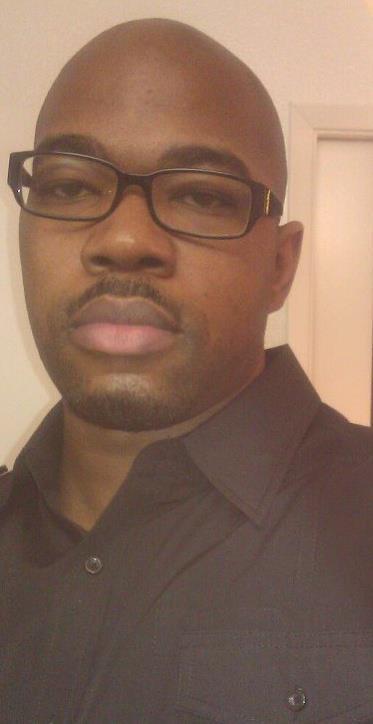 Date this nice looking United States man Bryan from Oakland US10987