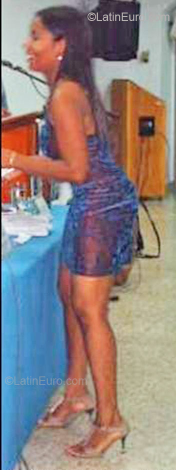 Date this tall Colombia girl Patricia from Cali CO7595