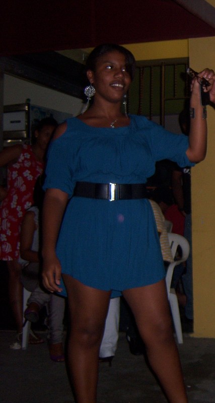 Date this sultry Dominican Republic girl Ismerlyn from Santo Domingo DO8749