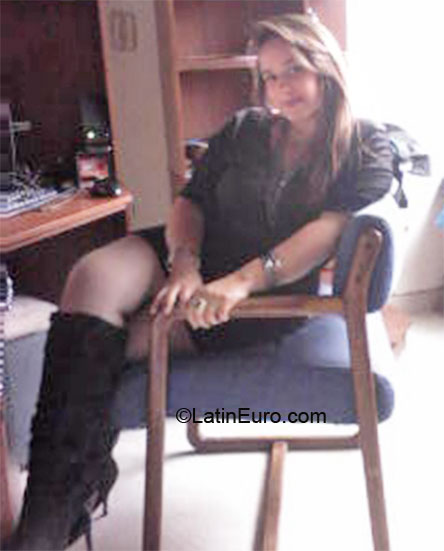 Date this fun Colombia girl Paula from Bogota CO7644