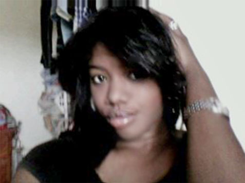 Date this foxy Dominican Republic girl Stephanie from Santo Domingo DO8842