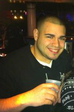 Date this georgeous United States man Dennis from Emmaus US11098
