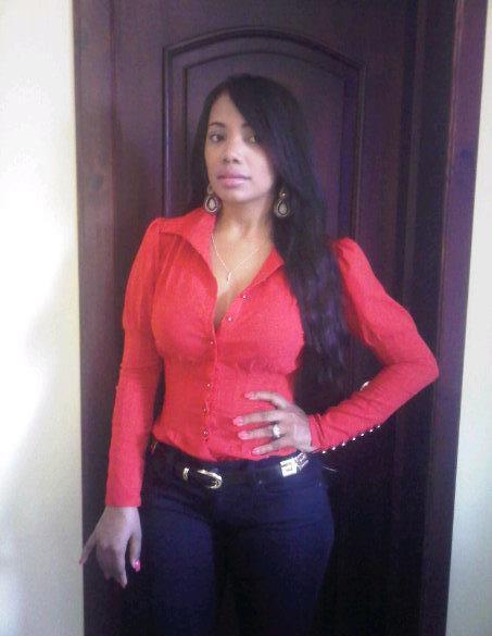 Date this good-looking Dominican Republic girl Diana from Santo Domingo DO8887