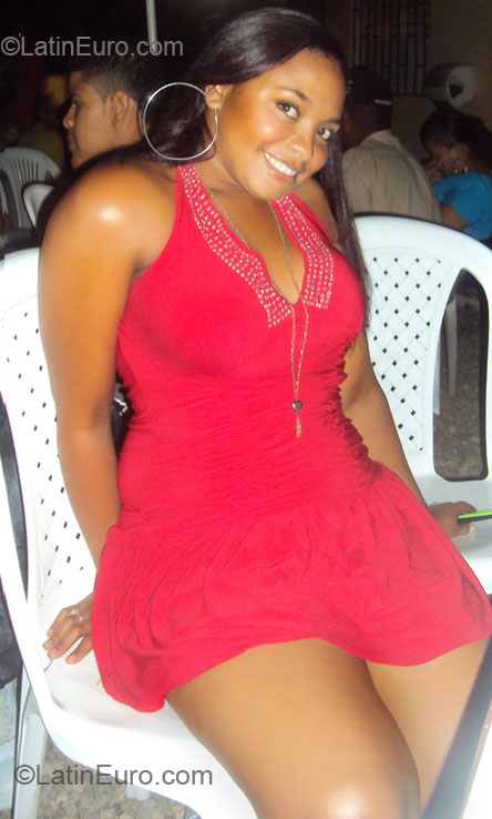 Date this funny Dominican Republic girl Sthephanie from Santo Domingo DO8916