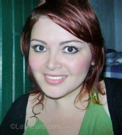 Date this athletic Costa Rica girl LindaVi from San Jose CR70