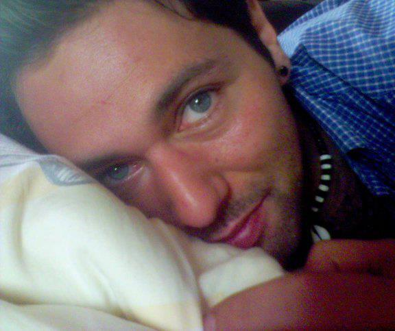 Date this attractive Germany man Roberto from Munich DE260